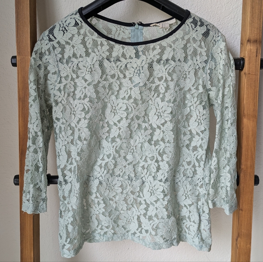 Kaii Women's Light Green/ Mint Lace Blouse - Size S